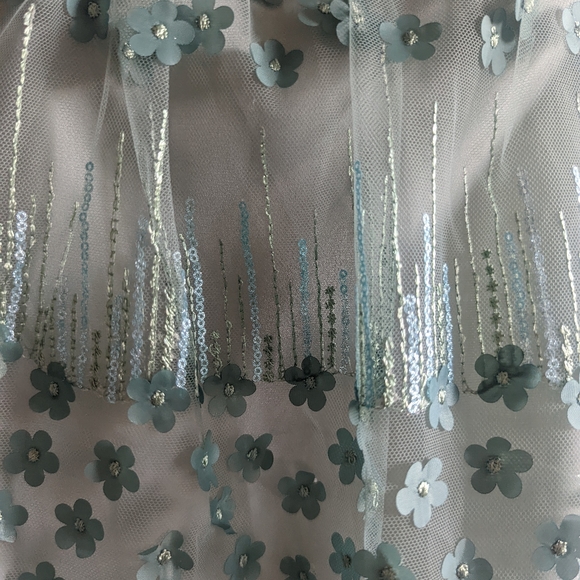 Women's | Top | Size US 6 / Medium - Picture 12 of 13